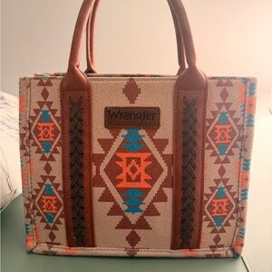 Women’s Wrangler Bag